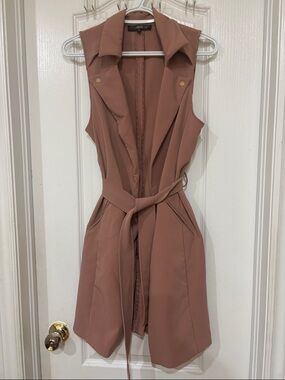 sleeveless trench vest
